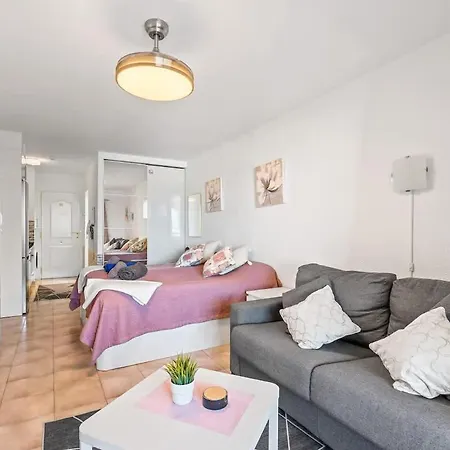 Apartamento Castle Harbour 225 *